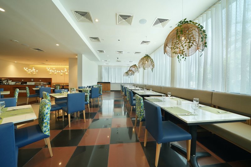 Arabian Park Dubai, an Edge by Rotana 24
