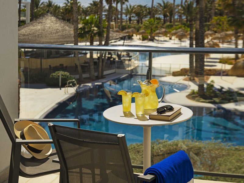 SunConnect Cabogata Garden 16