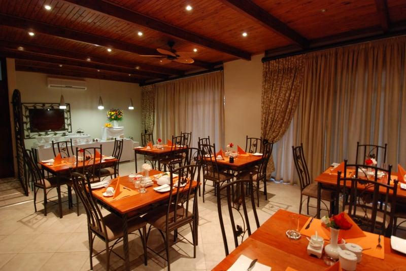 Ya Rena Guesthouse 1