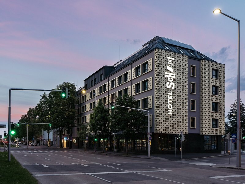 Hotel Schani UNO City 2