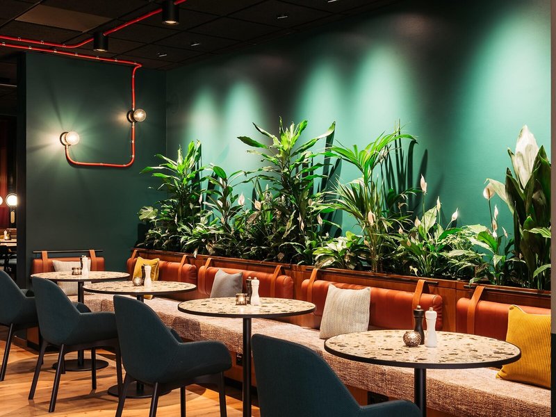 Hotel Schani UNO City 22