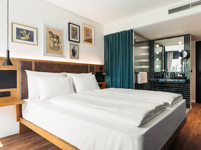 Hotel Schani UNO City 26