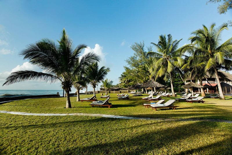 Neptune Palm Beach Boutique Resort & Spa 6