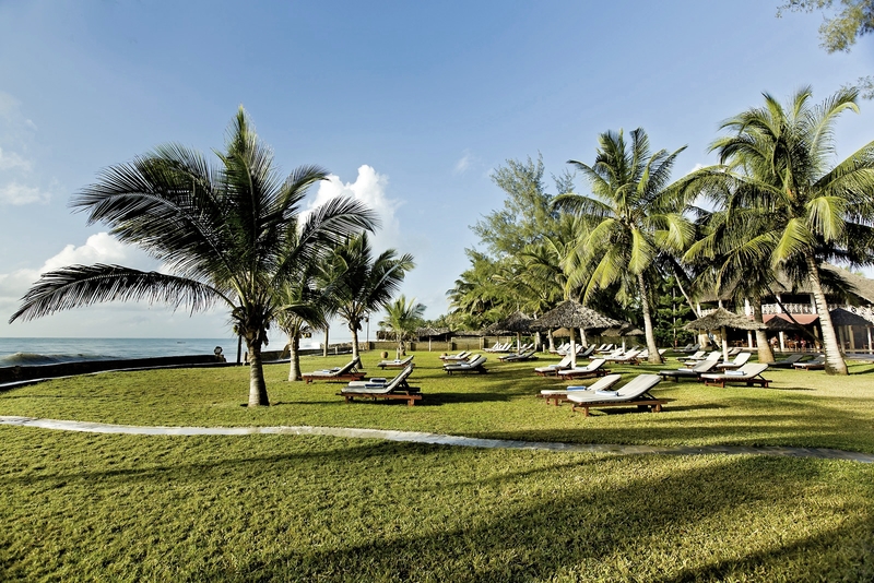 Neptune Palm Beach Boutique Resort & Spa 14