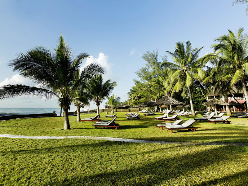 Neptune Palm Beach Boutique Resort & Spa 4
