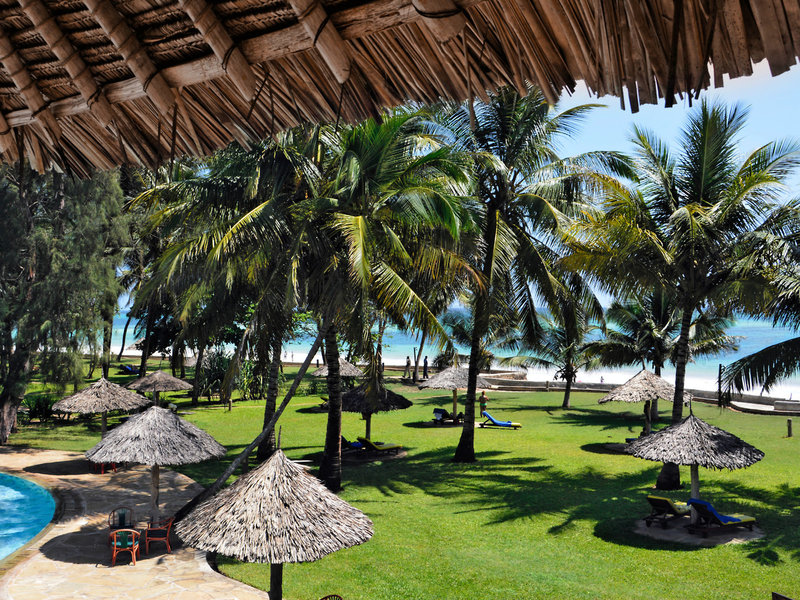 Neptune Palm Beach Boutique Resort & Spa 8