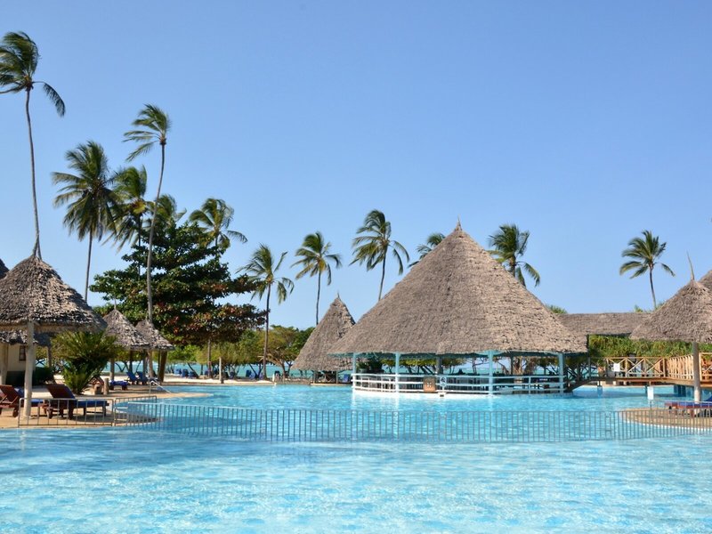 Neptune Pwani Beach Resort & Spa 16