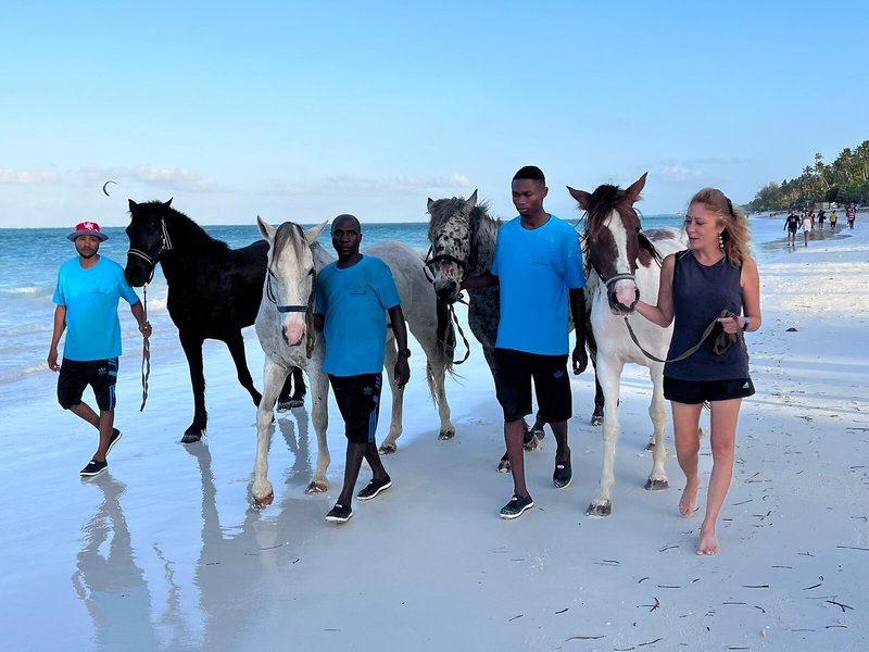 Neptune Pwani Beach Resort & Spa 32