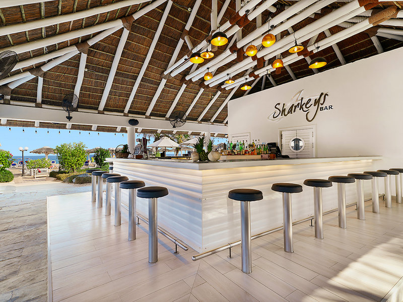 Fujairah Rotana Resort & Spa 4