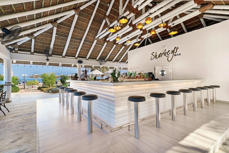 Fujairah Rotana Resort & Spa 16