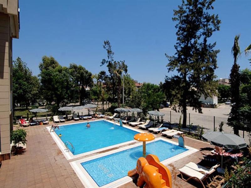 Ambassador Hotel  13