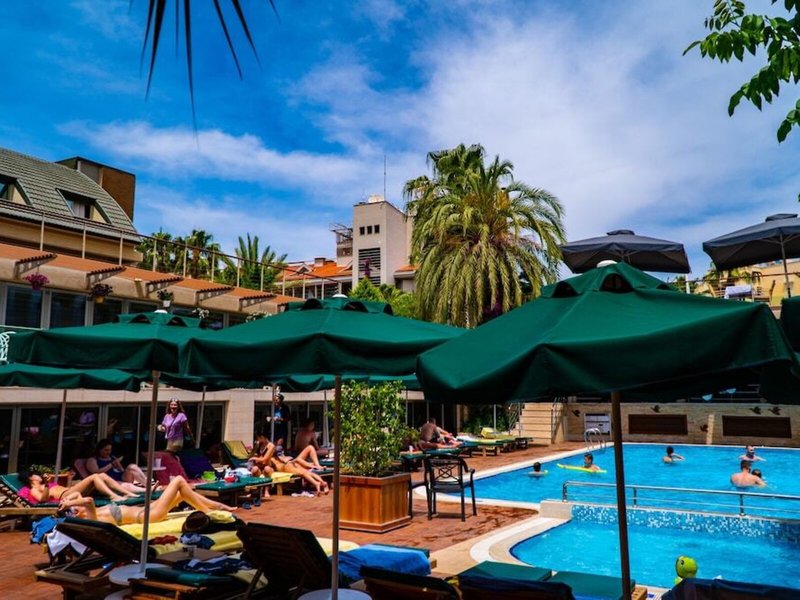 Ambassador Hotel  15