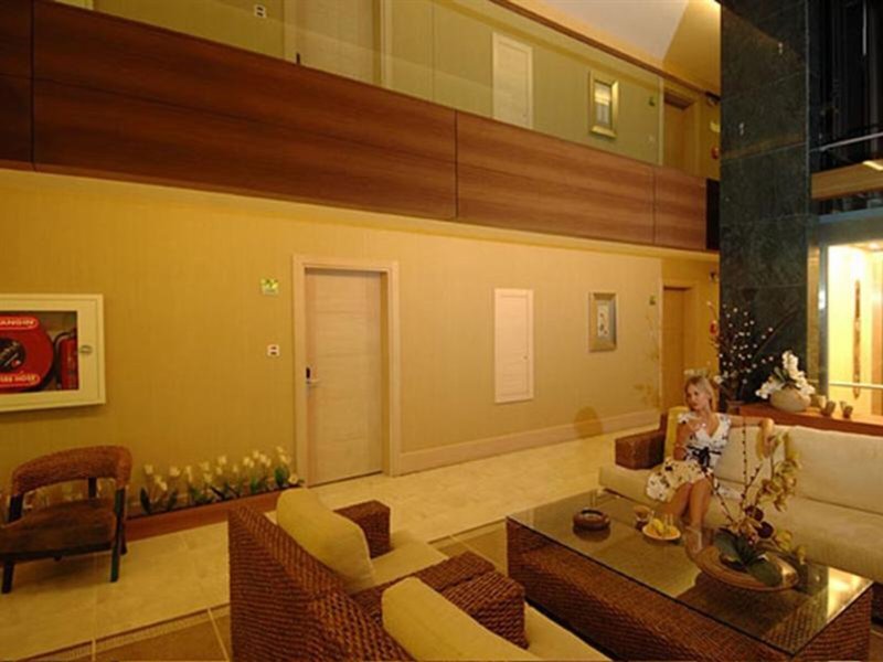 Ambassador Hotel  26