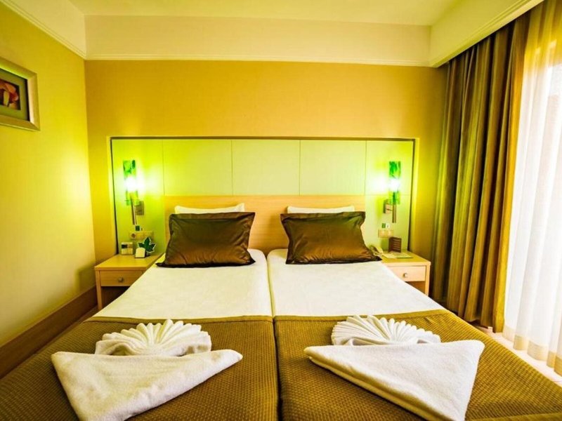 Ambassador Hotel  46