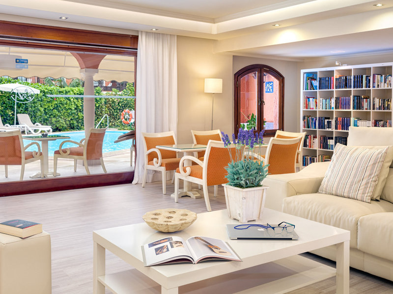 Ambassador Apartamentos 14 - Health & Beauty