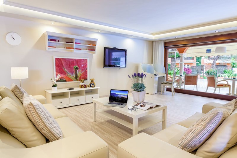 Ambassador Apartamentos 12