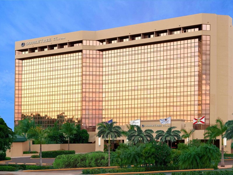 DoubleTree by Hilton Hotel Miami Airport & Convention Center 1