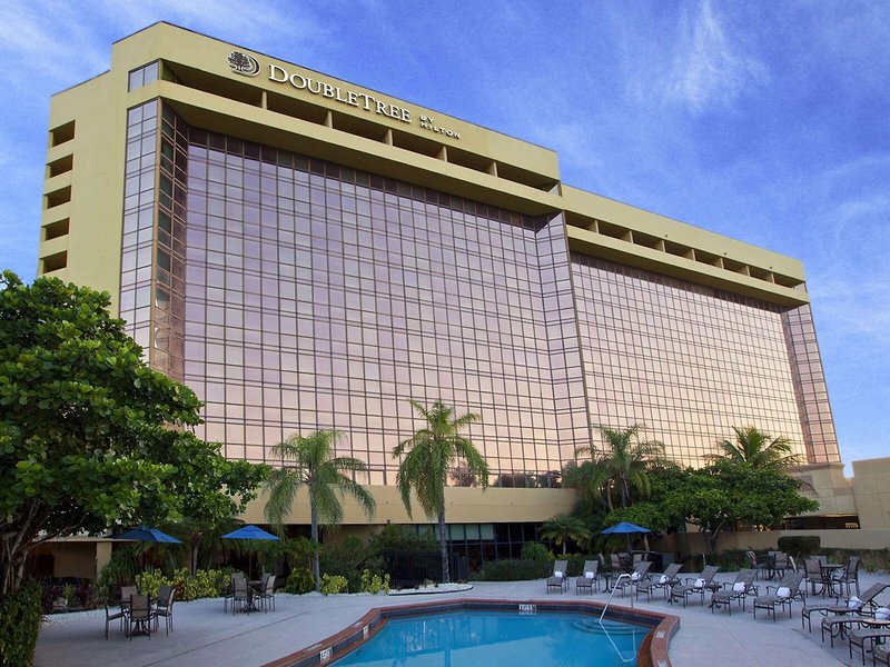 DoubleTree by Hilton Hotel Miami Airport & Convention Center 3
