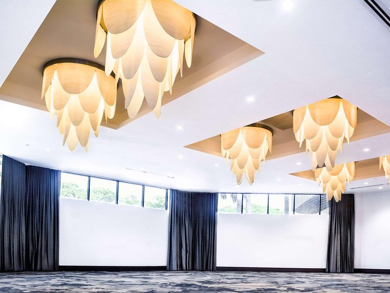 DoubleTree by Hilton Hotel Miami Airport & Convention Center 10