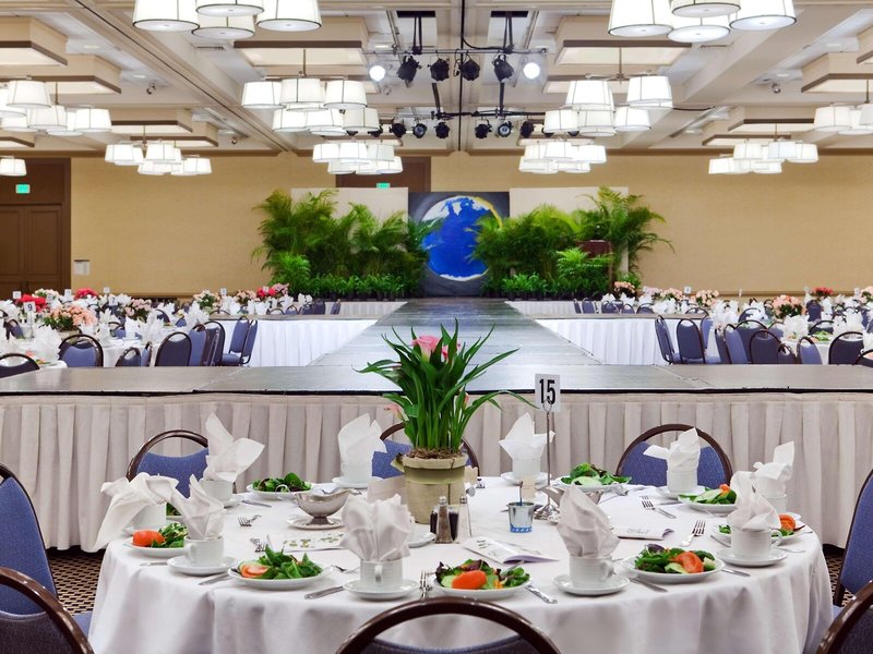 DoubleTree by Hilton Hotel Miami Airport & Convention Center 12