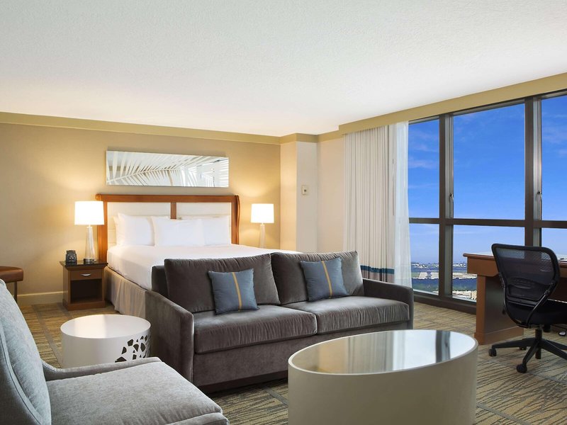 DoubleTree by Hilton Hotel Miami Airport & Convention Center 24