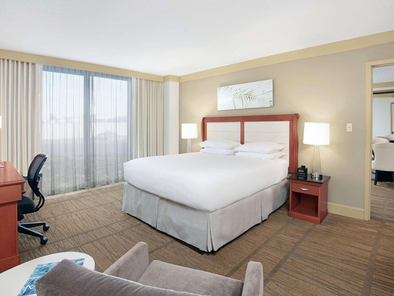 DoubleTree by Hilton Hotel Miami Airport & Convention Center 28
