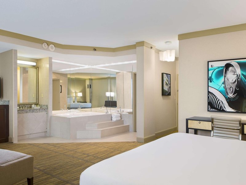 DoubleTree by Hilton Hotel Miami Airport & Convention Center 32