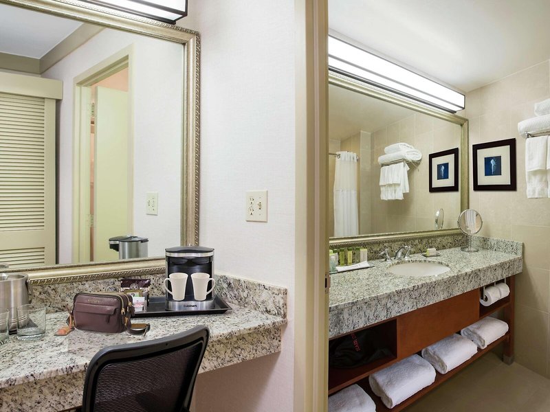 DoubleTree by Hilton Hotel Miami Airport & Convention Center 49