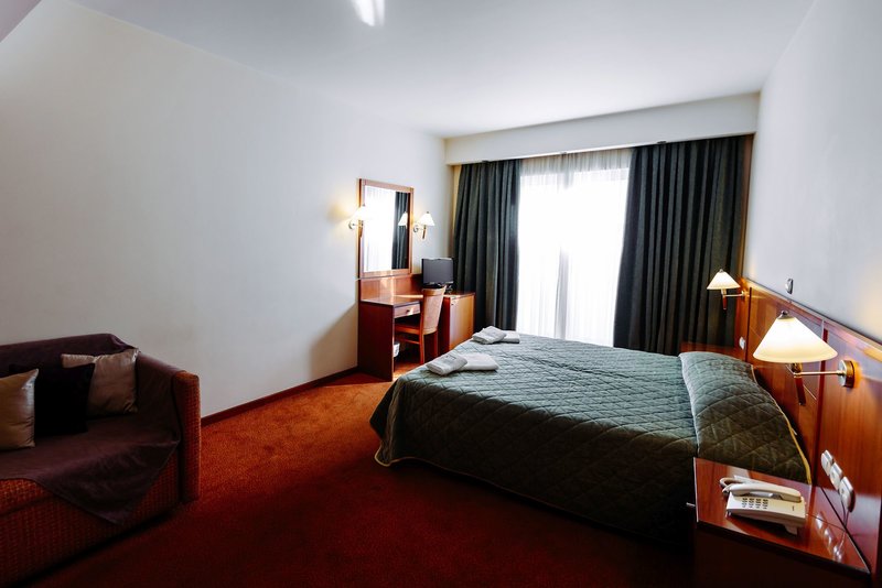 The Athens Mirabello 20