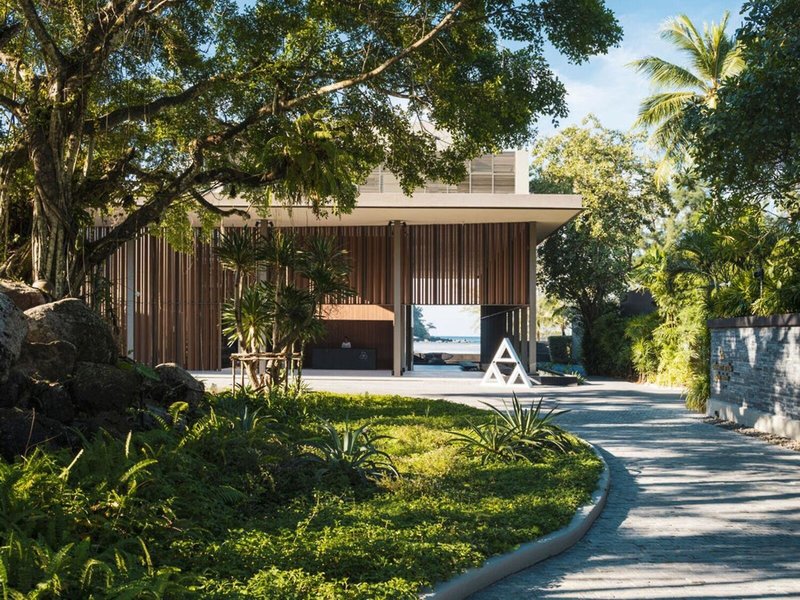 Anantara Phuket Layan Resort & Spa 3