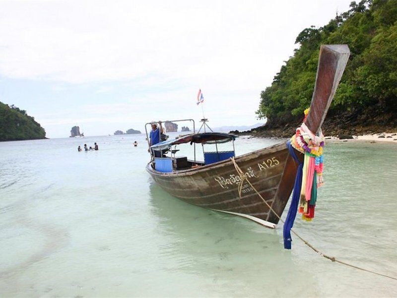 Lanta Cha Da Beach Resort & Spa 6