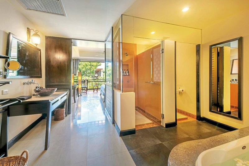 Lanta Cha Da Beach Resort & Spa 6