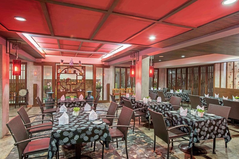 Lanta Cha Da Beach Resort & Spa 12