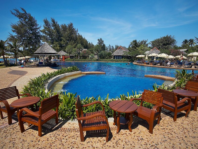 Lanta Cha Da Beach Resort & Spa 10