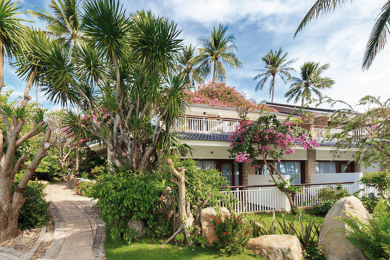 Hoang Ngoc Beach Resort 10