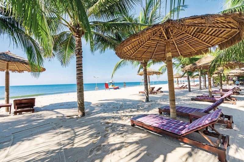 Hoang Ngoc Beach Resort 19