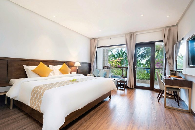 Hoang Ngoc Beach Resort 37