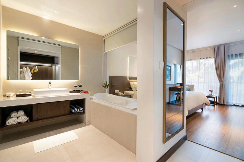 Hoang Ngoc Beach Resort 38