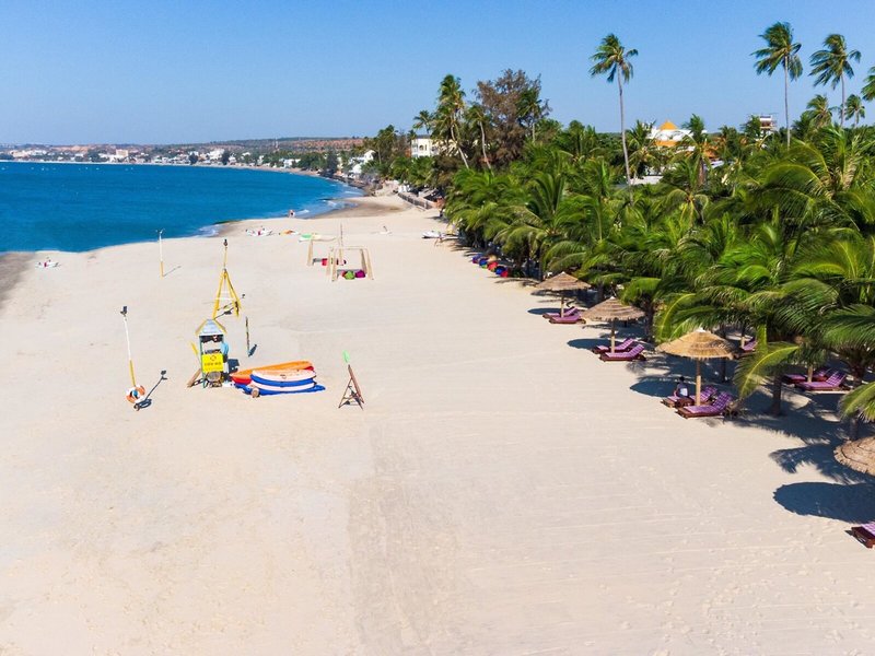 Hoang Ngoc Beach Resort 7