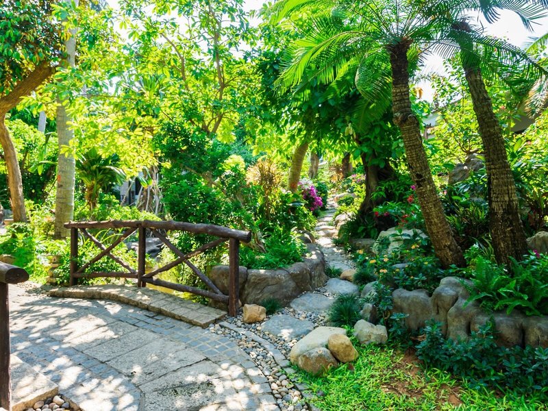 Hoang Ngoc Beach Resort 12