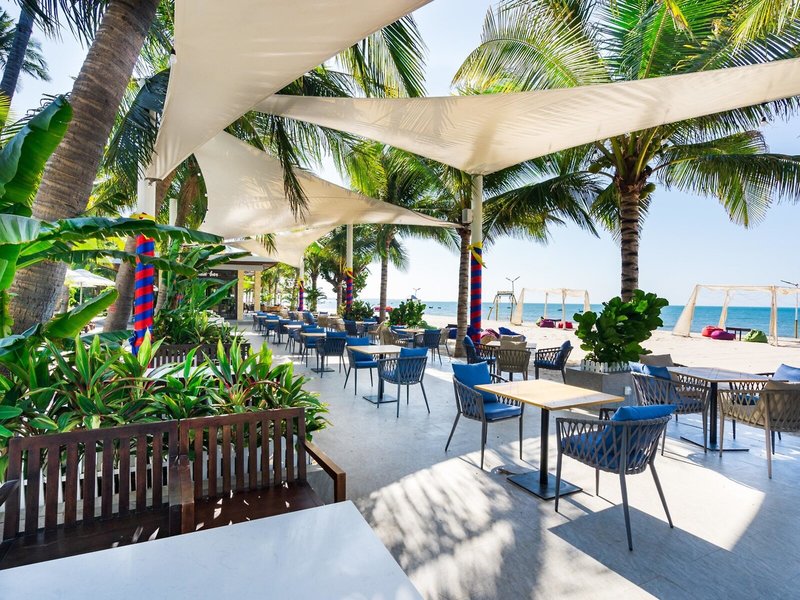 Hoang Ngoc Beach Resort 14