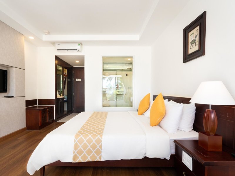 Hoang Ngoc Beach Resort 49