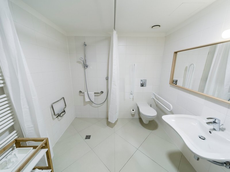 Archibald City 29 - Bathroom Example