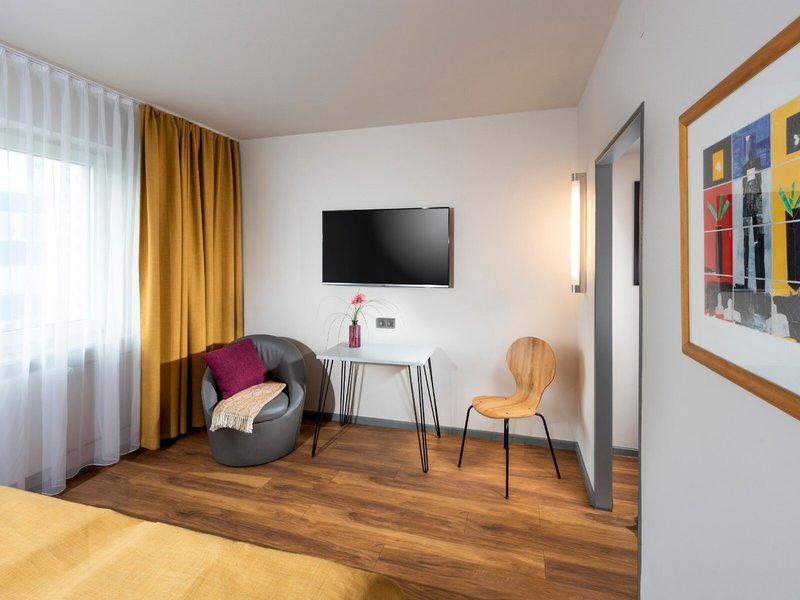 SORAT Hotel Ambassador Berlin 14 - Room Example