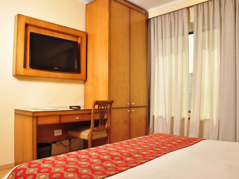 Imperial Park 18 - Room Example