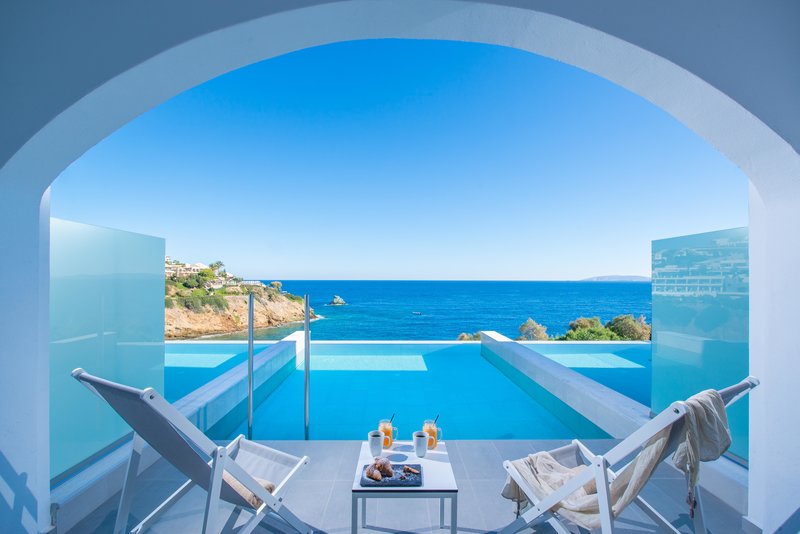 Peninsula Resort & Spa 6