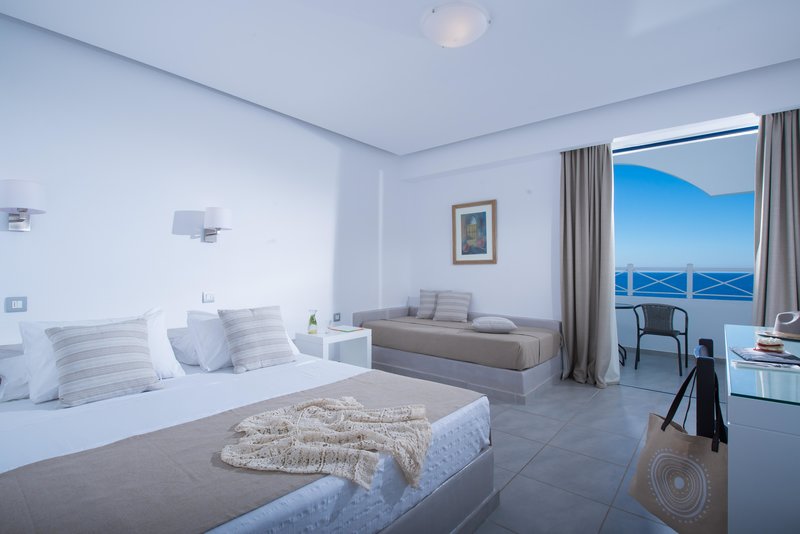 Peninsula Resort & Spa 17