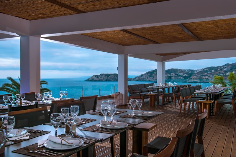 Peninsula Resort & Spa 70