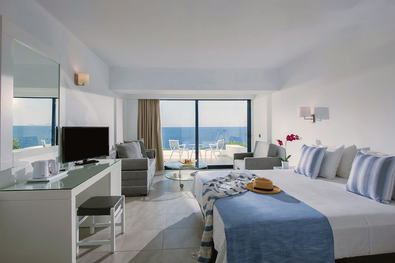 Peninsula Resort & Spa 10