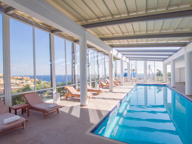 Peninsula Resort & Spa 23